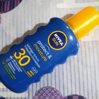 ราคา 125ml-200ml SPF50 Nivea Sunscreen protect & Moisture Crea ครีมกันแดด นีเวีย (2037031765)