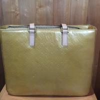 ราคา NEW✔️กระเป๋าLouis Vuitton ทรงช้อปปิ้ง ใบใหญ่ หนังแก้ว (1185881863)