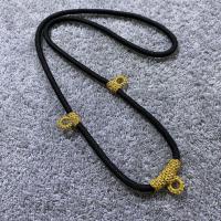 ราคา สร้อยพระเชือกร่มแขวนพระ3องค์ (21275803644)