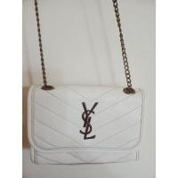 ราคา กระเป๋าสะพายข้างหนังแท้100% แบรนด์แท้ YSL ไซส์ 7.5 นิ้ว สูง 5 นิ้ว (17519748818)
