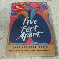 ราคา นิยาย Five Feet Apart (หนึ่งครึ่งเมตร) - Rahael Lippincott (25545680904)