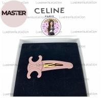 ราคา : New!! Celine Hair Clip ‼️ก่อนกดสั่งรบกวนทักมาเช็คสต๊อคก่อนนะคะ‼️ (41267468637)