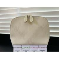 ราคา กระเป๋าเครื่องสำอาง Burberry beauty ของแท้จาก shop Buberry (24701286287)