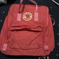 ราคา กระเป๋า KANKEN เเท้100% มือสอง ขายตามสภาพนะคะ 200บาทเท่านั้นค่ะ (29466421596)