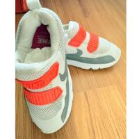 ราคา รองเท้าผ้าใบลูกชาย แบรนด์NIKE AIR มือสอง (28029372236)