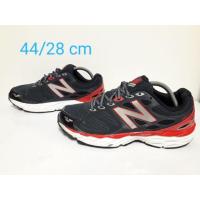 ราคา New balance รองเท้ามือสองของแท้ (1732695676)
