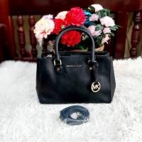 ราคา Michael Kors Sutton Saffiano (ของแท้ 100%）หนังแท้ มือสอง สภาพดี (24456683597)