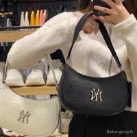 ราคา กระเป๋าใต้แขนลายปัก MLB สไตล์เก่า ปักดอกไม้ กระเป๋าสะพายข้างแฟชั่นอเนกประสงค์ (40903582943)