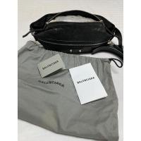 ราคา [VERY LIKE NEW] BALENCIAGA BELT BAG (21915054040)