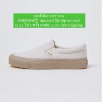 ราคา ‼️used like very new‼️mustard slip on sand sz.41 (29763334118)