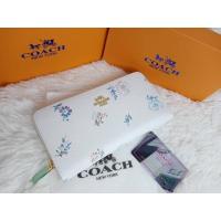 ราคา กระเป๋าตัง​ Coach​ ใบยาวซิปรอบ กระเป๋าตัง​โค้ชใบยาวสี​ขาว​ ลายดอกไม้​ ซิปรอบ​ โลโก้แม่เหล็กสีทอง​ งานสวยปัง (15649350809)