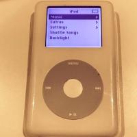 ราคา iPod Classic generation 4 (6715890892)