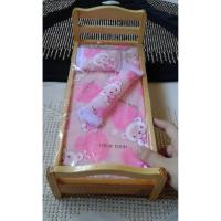 ราคา เตียงนอนตุ๊กตาบาร์บี้ เตียงไม้ เฟอร์นิเจอร์ ที่นอนตุ๊กตาบาร์บี้ เตียงบาร์บี้ มีสินค้าพร้อมส่ง (6014929612)