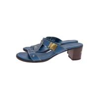 ราคา LOUIS Vuitton Sandals 36.5 BLU Studded leather Direct from Japan Secondhand (40815316036)