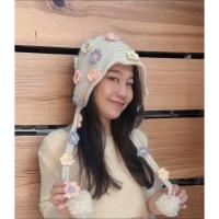 ราคา หมวกไหมพรม ปักตกแต่งด้วยดอกไม้ไหมพรม Watinee Design (24338398760)