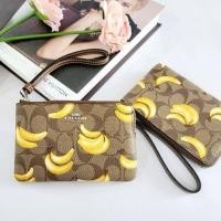 ราคา CORNER ZIP WRISTLET (COACH 58035 / F80214 / CR945 / CP483 58032 / CJ792 / CS602 / CR817 / CR820 ) (28254124075)