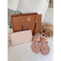 ราคา กระเป๋า Tory Burch ของแท้ Mini Everly Leather Crossbody Bag - Light Umber พร้อมส่ง (7107306320)
