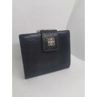 ราคา กระเป๋าสตางค์สั้น Givenchy vintage (19178606431)