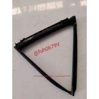 ราคา #คิ้วยางรอบขอบกระจกประตูหูช้างหลังขวาโตโยต้าtoyotaอัลติสaltisปี2015ถึง17ของแท้มือสอง (28507162646)