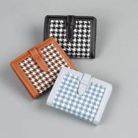 ราคา กระเป๋าสตางค์ใบสั้น ลายสก็อต พับ 2 ตอน ด้านในเป็นหนัง PU มีช่องใส่บัตร น้ำตาล ดำ ฟ้า วินเทจ ผ้าแคนวาส พิมพ์ลาย (13751996913)
