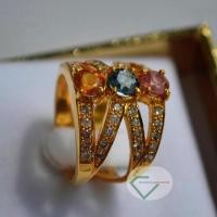 ราคา แหวนบุษราคัม ไพลิน ทับทิมแท้ ตัวเรือนเงินแท้ 92.5 % (1028307396)