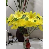 ราคา ดอกบัวบาน ช่อดอกบัว สีเหลือง (1กำ,มี10ช่อใหญ่)ช่อดอกบัวผ้า ดอกบัวไหว้พระ (17731368351)