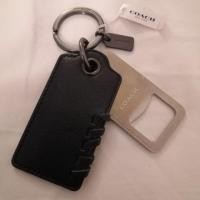 ราคา NEW !! พวงกุญแจบ้าน พวงกุญแจรถ ห้อยกุญแจรถ Coach แท้ (2823615553)