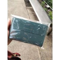 ราคา Charles & Keith กระเป๋าสตางค์ในกลาง สีเขียว (6346090225)