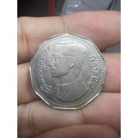 ราคา เหรียญ 5 บาท พระ ครุฑ เก้าเหลี่ยม พ.ศ.2515 คัดสวย ผ่านใช้ (22970314141)
