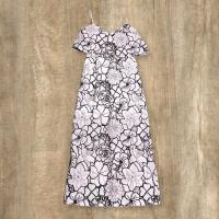 ราคา เดรสยาว งานปักฉลุ สวยยย areeya Size s 32-25-35 (16769709898)