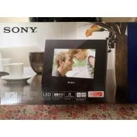 ราคา Sony digital photo frame DPF-D720 Red) (15118421402)
