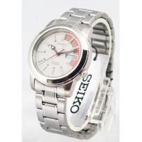 ราคา นาฬิกา SEIKO 5 Automatic รุ่น SNKK25K1 นาฬิกาข้อมือผู้ชายสายแสตนเลส หน้าปัดขาว/แดง สุดหรู -ของแท้ 100% รับประกัน1ปีเต็ม (8809256402)