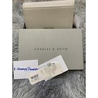 ราคา พร้อมส่ง กระเป๋ามือสอง Charles & Keith สะพายข้าง (17868325648)