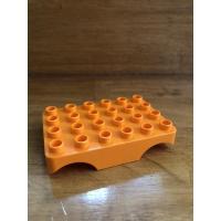 ราคา Duplo legoแท้มือสอง อะไหล่ฐานรถ4*6 สามารถต่อกับฐานล้อรถไฟทำเป็นพ่วงได้นะคะ*ขายเฉพาะฐานสีส้ม* (9196196603)