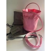 ราคา New Balenciaga Wheel xs canvas bucket bag อุปกรณ์ ถุงผ้า การ์ด น่ารักมากกก (21272059972)