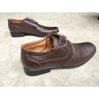 ราคา รองเท้าหนังแท้ลำลอง MATINO สีน้ำตาล เบอร์ 44 สวย เท่ห์ รีบเลยเพียง 690.- เท่านั้น ใส่ไปแค่ครั้งเดียว ซื้อมา 1,090.- (4370863472)