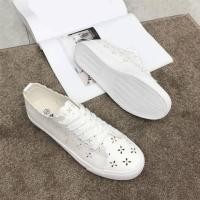 ราคา T70 รองเท้าผ้าใบหนังพียูนิ่มฉลุลาย สไตล์วินเทจ ยังคงความคลาสสิค (23429467387)