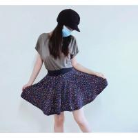 ราคา กระโปรงยูนิโคล่ กระโปรงพริ้วลายดอกเล็กๆ (3888576350)