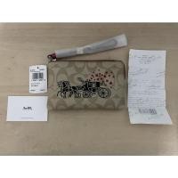 ราคา Coach คล้องมือ size S แบบ 1 ซิป มือ 1 ป้ของแท้ 100% (10852290623)