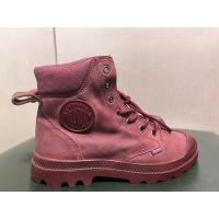 ราคา รองเท้าPalladium มือ2งานแท้size39/24(พื้นใน25cm.)อ่านรายละเอียดก่อนซื้อ (26619730896)