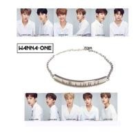 ราคา สร้อยข้อมือ wanna one พร้อมส่ง! (1131617784)