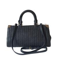 ราคา Anne Klein กระเป๋าถือหนังแท้ สีดำ (25604021099)