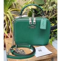 ราคา กระเป๋าสะพายทรงกล่อง Coach Crossgrain Leather Box Crossbody C2872 สีเขียว ใหม่ แท้ (20921073388)