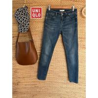 ราคา UNIQLO x ยีนส์ ผ้ายืดหยุ่น สภาพ50% ทรงสวย size 24(61cm) เอว 28-30 เป้า 7 สะโพก 30 ยาว 34 ปลายขา 4 ❌ตำหนิ รอยถากด้านหลัง (20786409650)
