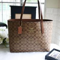 ราคา #รวมกระเป๋าcoachของแท้ราคาถูก @5,150฿.- #AVENUE #TOTE IN #SIGNATURE #CANVAS (#COACH #F67108) (7306443840)