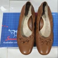 ราคา รองเท้าหนังแกะ Saramanda รุ่น Molly III มีส้น (604627937)