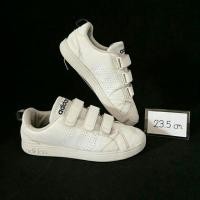 ราคา รองเท้า adidas neo มือสองของแท้ สภาพดีมาก (2009079783)