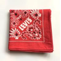 ราคา ผ้าเช็ดหน้าแบรนด์ ลีวายส์ Levi's มือสอง ลายหยดน้ำ ❤️ (7889017598)