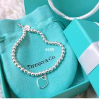 ราคา สร้อยข้อมือ Tiffany & Co Blue Heart (12681160100)