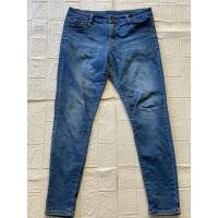 ราคา กางเกงยีนส์ขาเดฟเอวกลาง XL เอว32“ สียีนส์เข้ม สวยมาก มือ2 (24004083743)